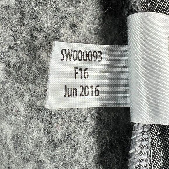 Smartwool Women's Size Small‎ Gray Quilted Full Zip Wool Jacket - Picture 15 of 15